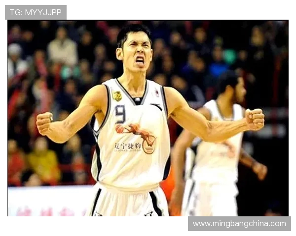 张庆鹏：从篮球场上的拼搏者到商业领域的成功转型者的传奇故事