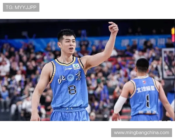 方硕在篮球赛场的崛起与挑战:从新星到球队核心的成长之路 方硕在篮球赛场的崛起与挑战:从新星到球队核心的成长之路