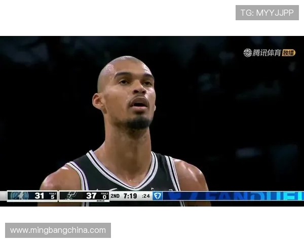 森林狼与国王精彩对决回放分析全场亮点与关键时刻回顾