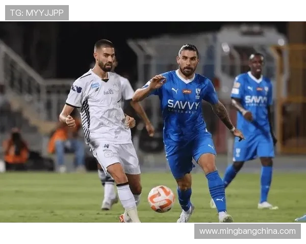 阿布扎比艾与利雅得希的精彩对决引发全球关注与热议