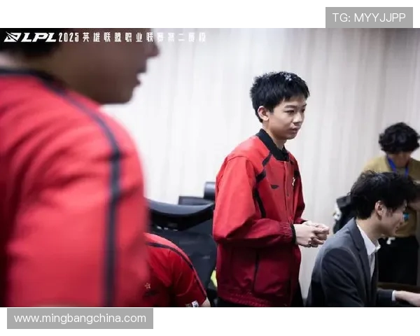 职业联赛特别报道：FPX如何在竞争激烈的环境中实现辉煌突破与成长